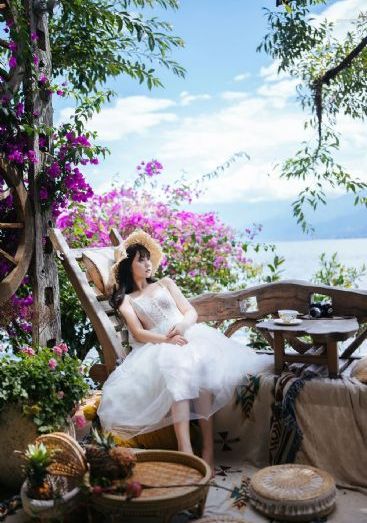 在厨房引诱已婚男人h_1080P免费在线观看