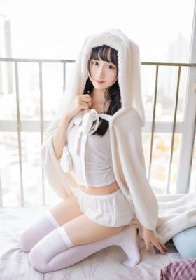 与妈妈的朋友_高清完整视频观看